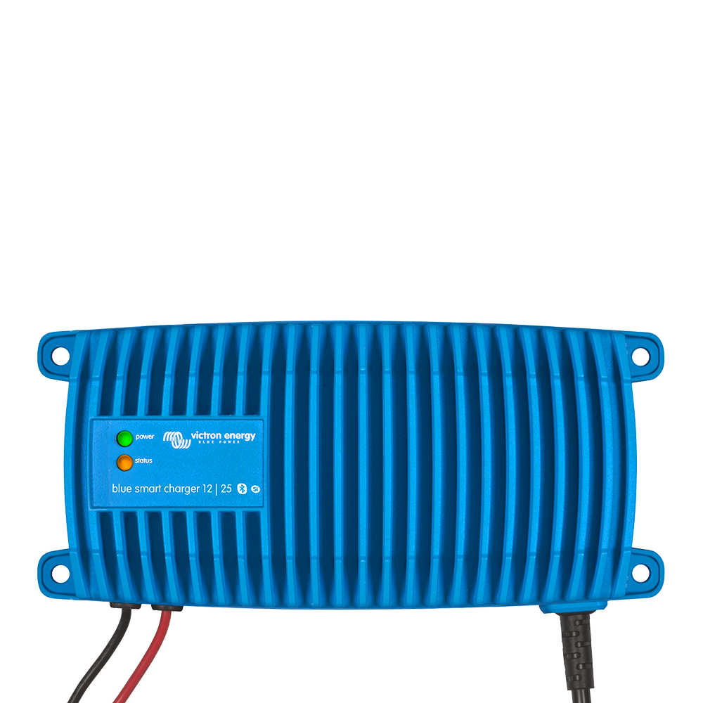 Încărcător Victron BlueSmart IP67 12V/17A Bluetooth Waterproof