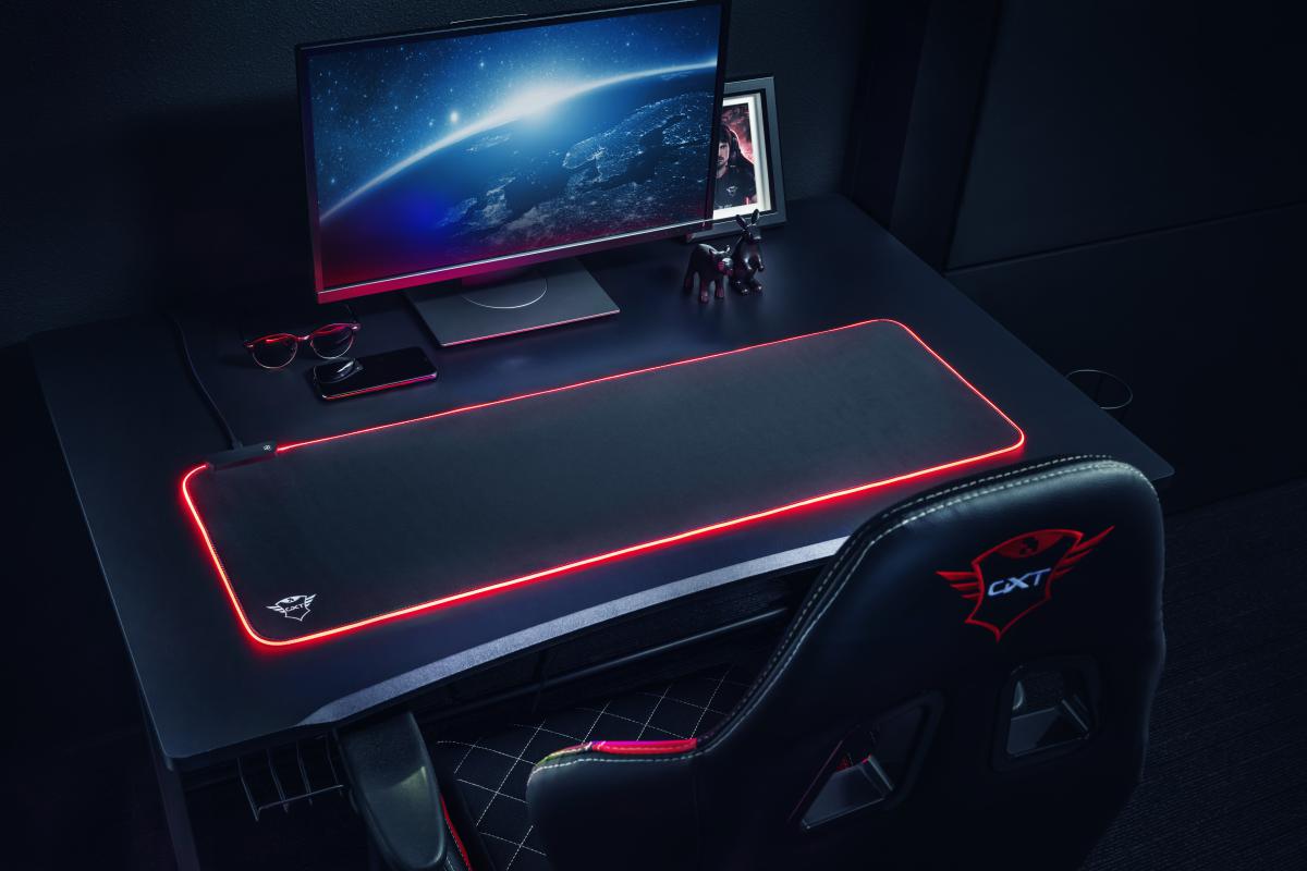 Mouse Pad Gaming Trust GXT 764 GlideFlex cu LED RGB, 930x300mm - imagine 10