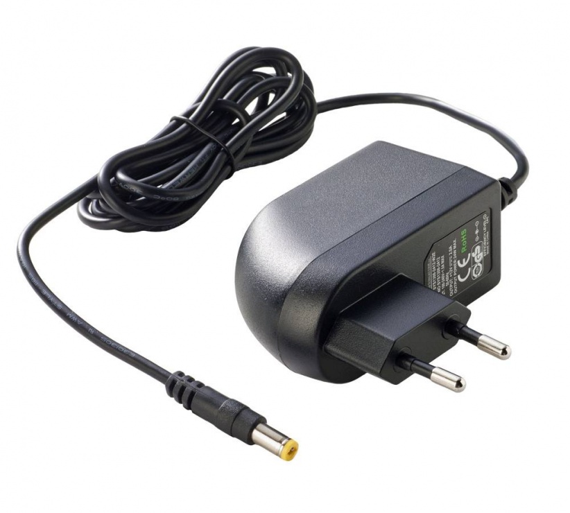 Alimentator Universal 9V/2A 5.5x2.1mm OEM