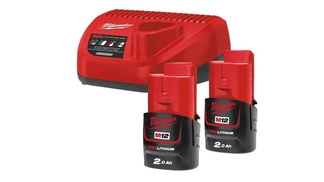 Set Milwaukee M12: 2 Baterii + Încărcător