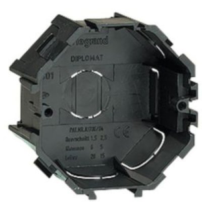Doză universală montaj încastrat 67 mm Legrand 031301