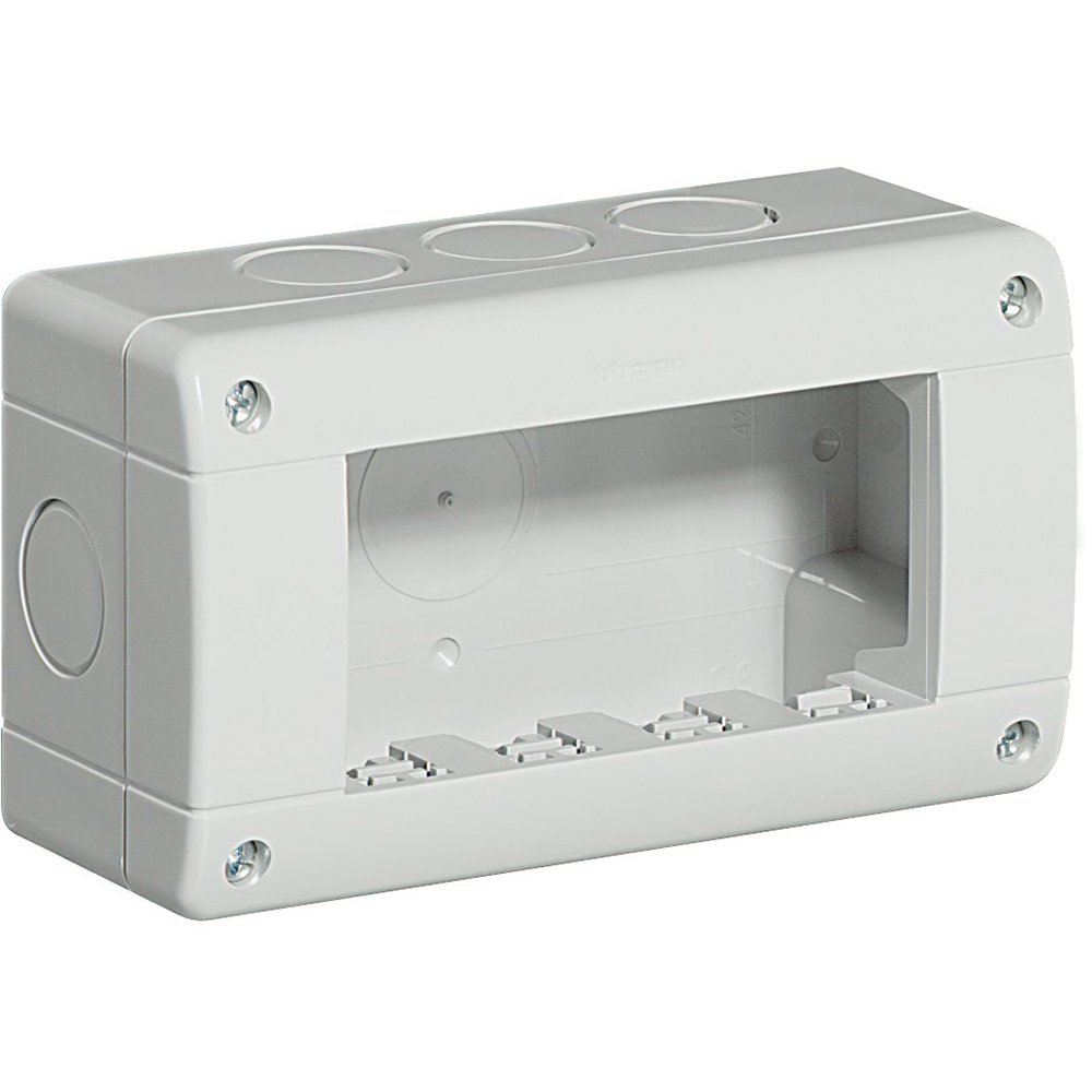 Doză aplicată 4 module IP40 Bticino Living Light 24404