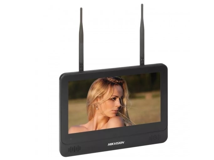 NVR Wireless Hikvision 8 Canale cu Monitor 11.6"