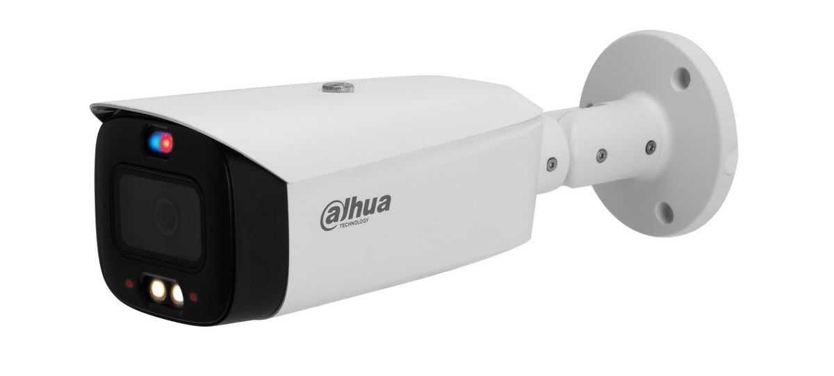 Camera IP Dahua 8MP WizSense cu Iluminare Duală