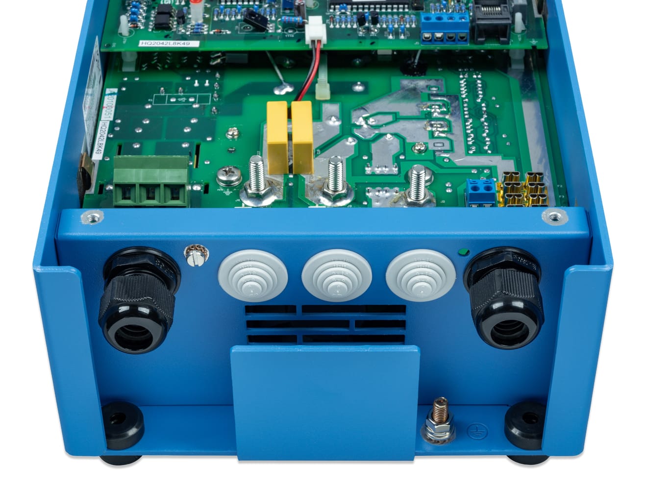 Încărcător Victron Phoenix 12/30 IP21 - 30A Smart pentru Baterii - imagine 13