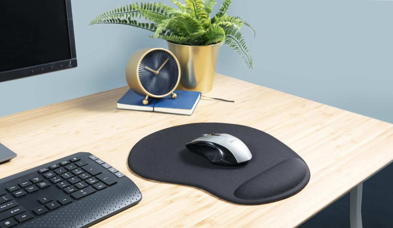 Mouse Pad Trust Bigfoot XL cu Suport Gel - Negru, 295x255mm - imagine 9