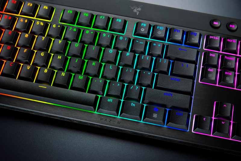 Tastatura Mecanica Wireless Razer BlackWidow V4 Low Profile