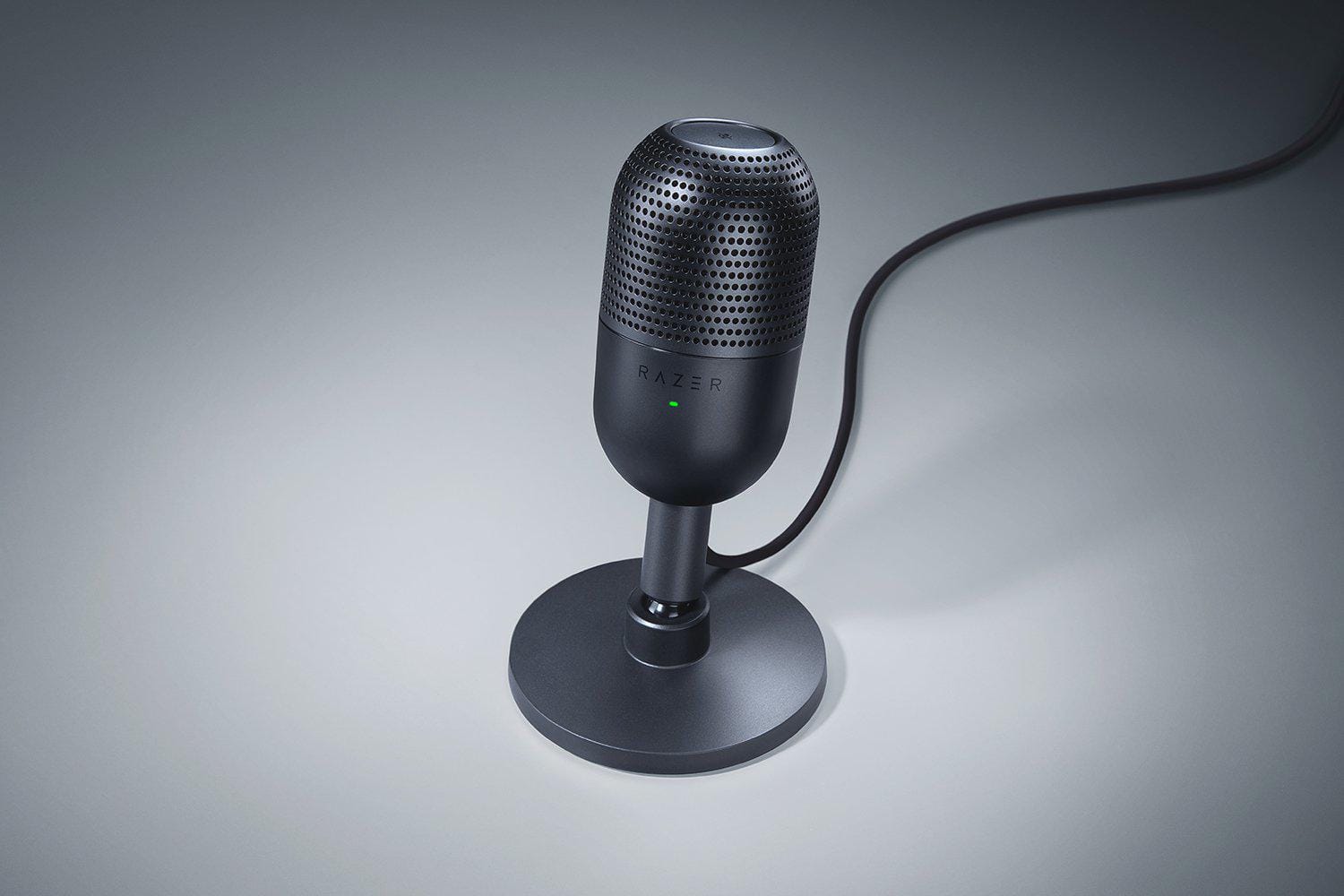 Microfon Razer Seiren V3 Chroma RGB USB Profesional Negru - imagine 3