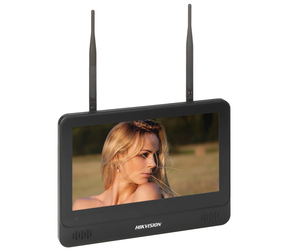 NVR Hikvision 8 Canale Wireless cu Monitor Inclus