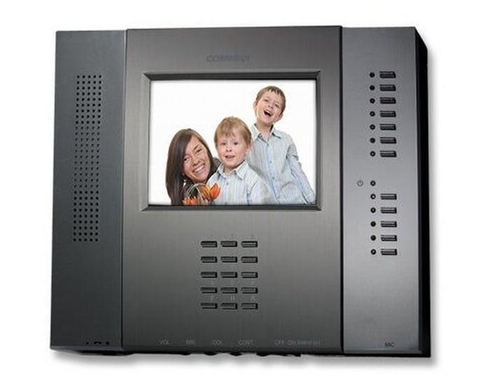 Videointerfon Commax Display 5" - Securitate Casă