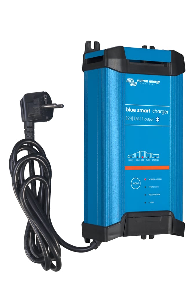 Încărcător Victron BlueSmart 12/15 IP22 - 3 Ieșiri cu Bluetooth - imagine 5