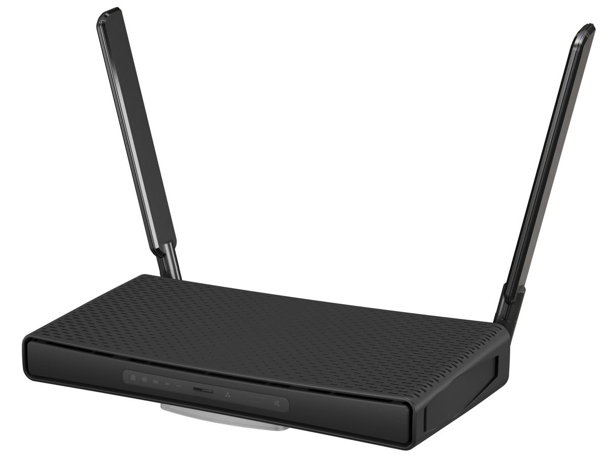 Router MikroTik Dual Band 5x LAN PoE