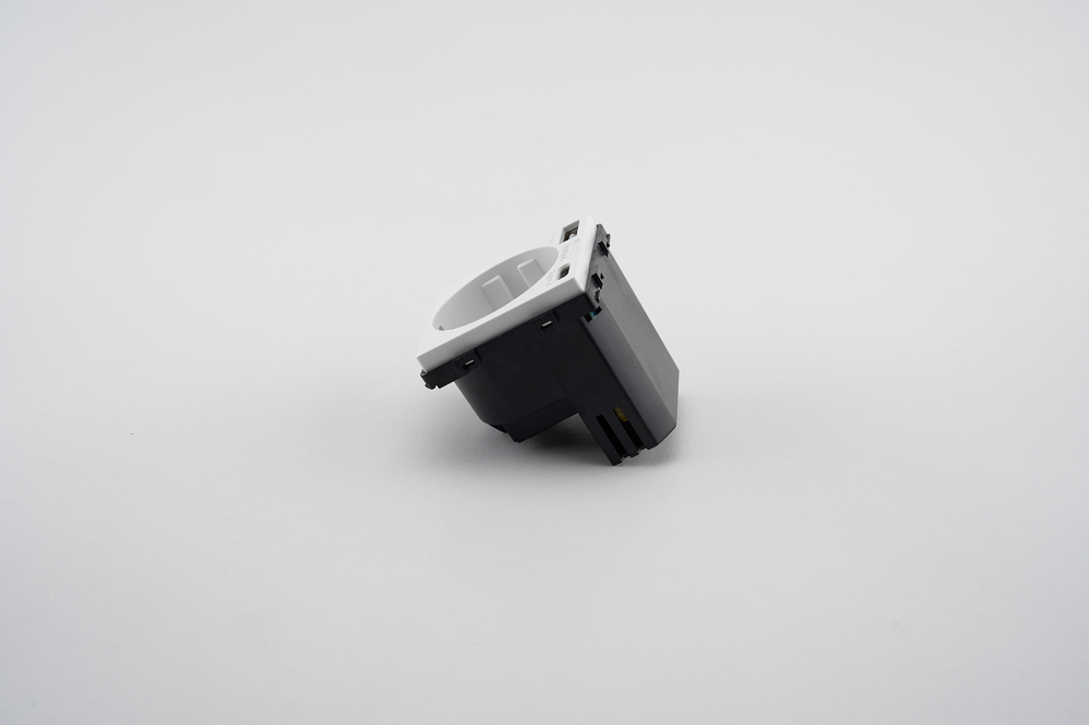 Modul Priza + USB-A + USB-C 20W LUXION - imagine 7