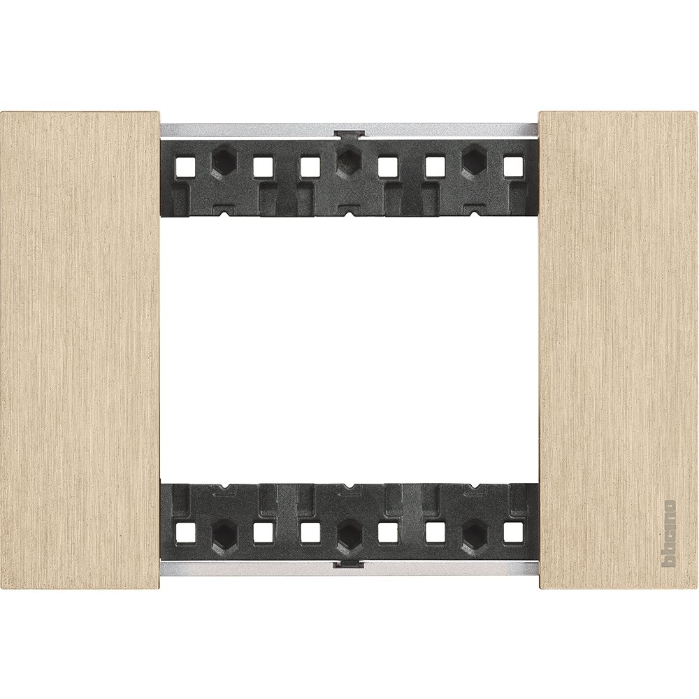 Rama 3 module Bticino Living Now auriu, Zamac